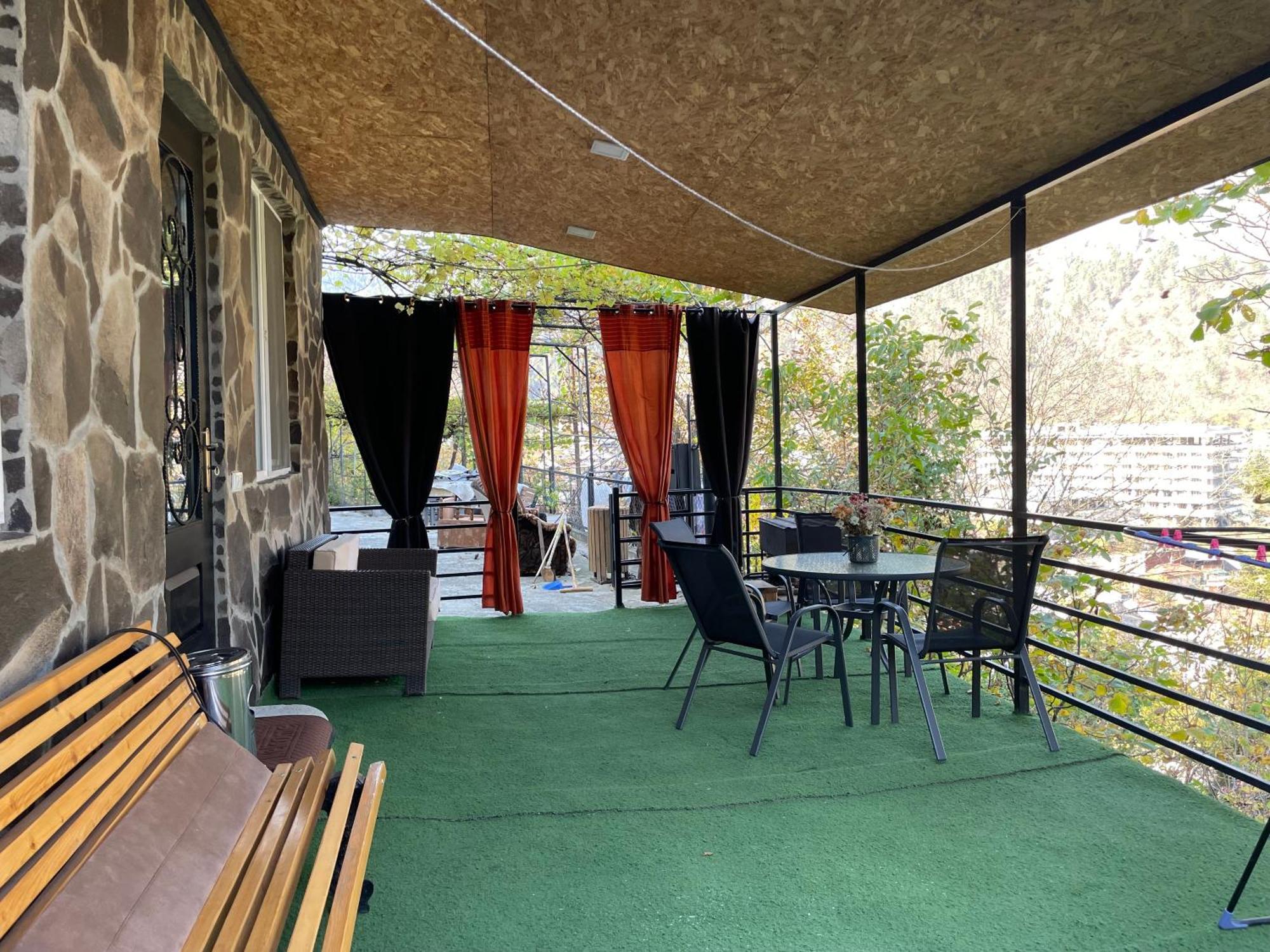 Borjomi Veranda Ngoại thất bức ảnh
