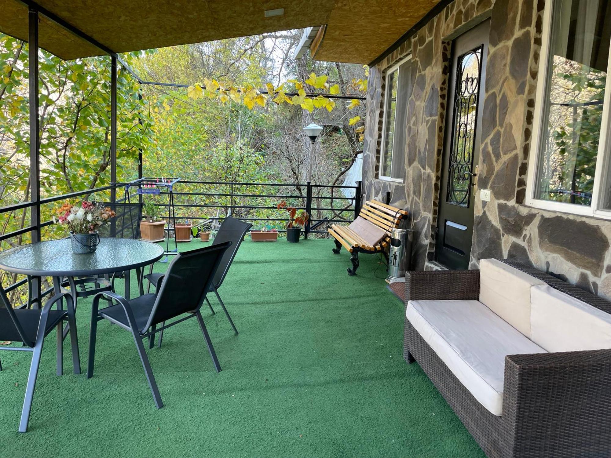 Borjomi Veranda Ngoại thất bức ảnh