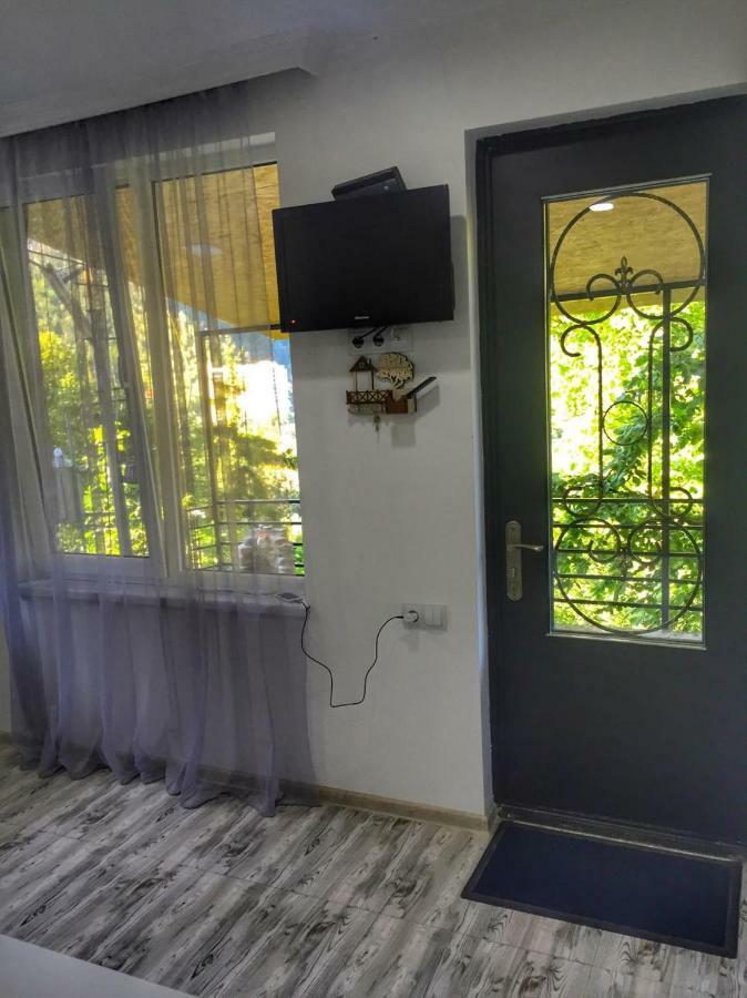 Borjomi Veranda Ngoại thất bức ảnh